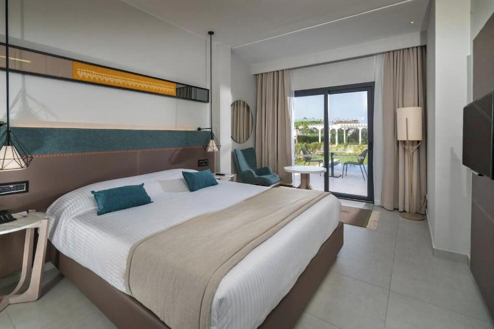 The Mirage Resort & SPA