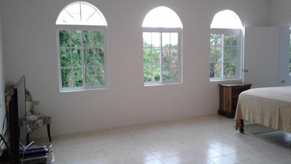 The Tomlinson's House