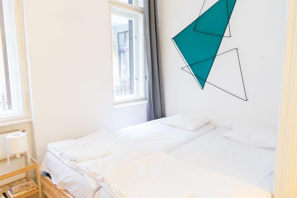 Fullhouse Ernesto III