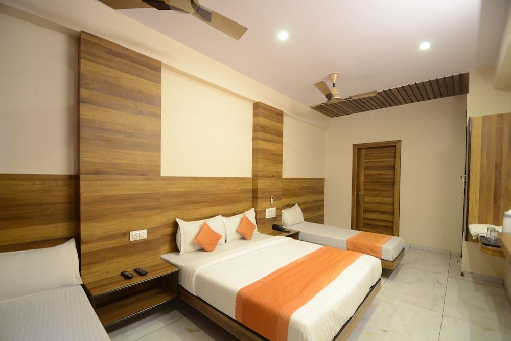 Hotel Metro Jiapur