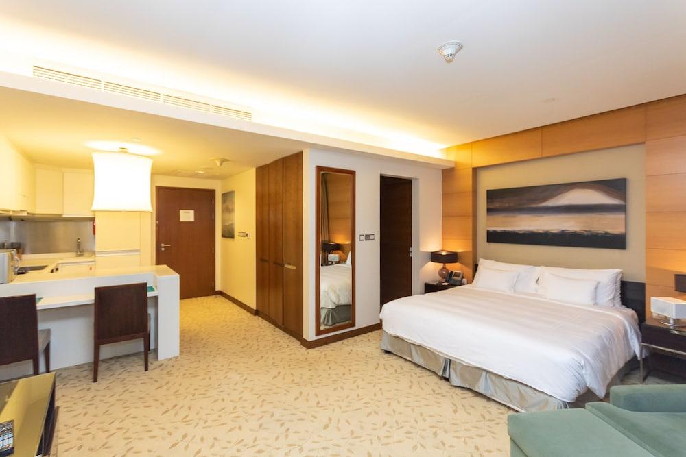 Westminster Dubai Mall