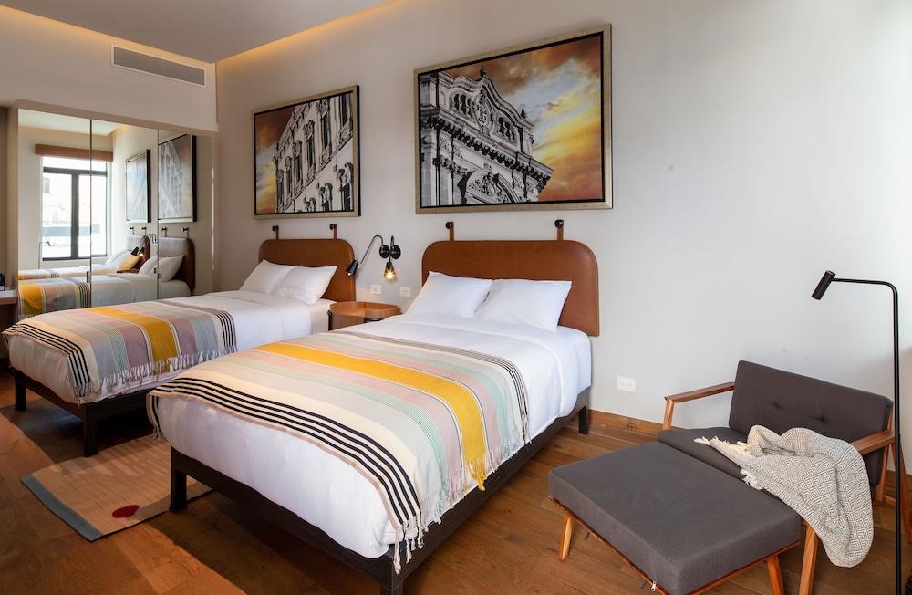 Central Hotel Boutique