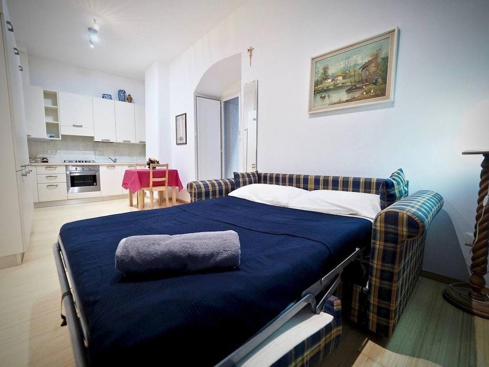 Studio DEL Sale, NEL Centro DEL Porto Antico