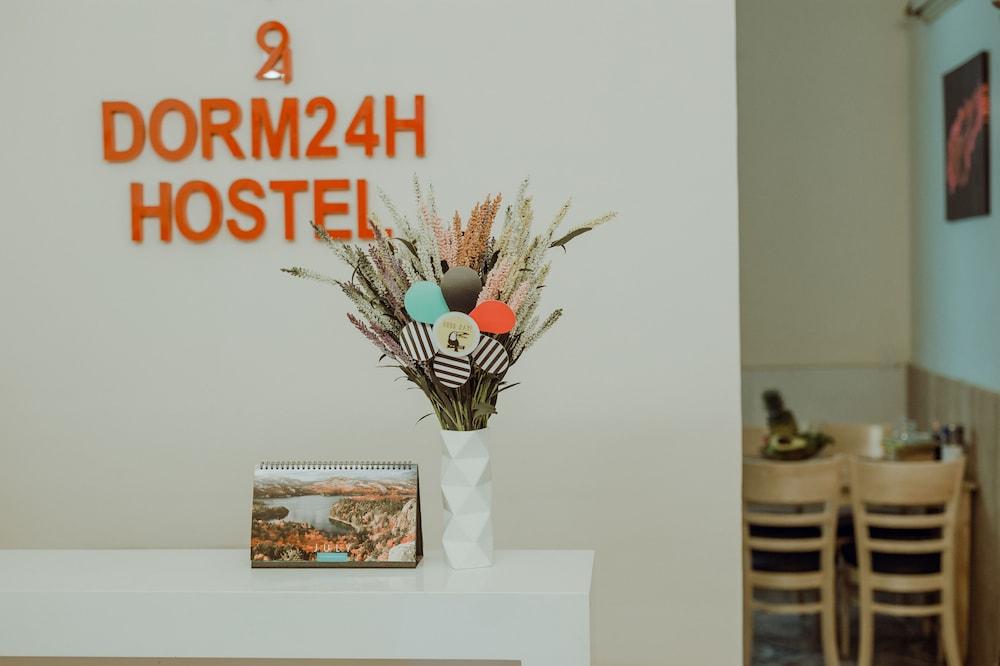 Dorm24H Hostel