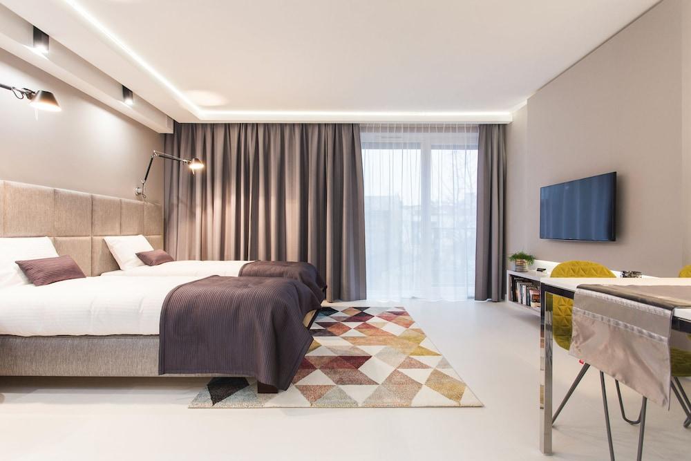 Apartaments Mercedes Inn