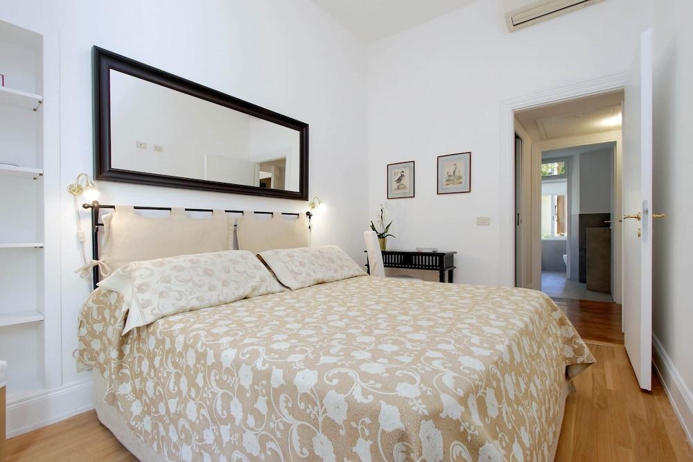 Croce - WR Apartments