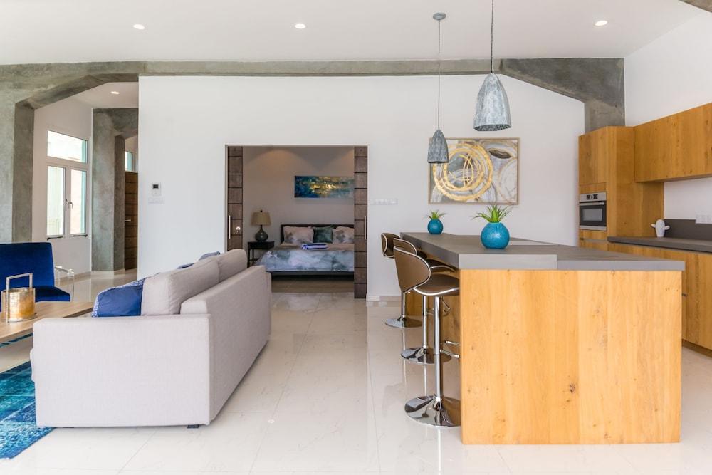 Blue Marlin - Famous Handelskade Apartment