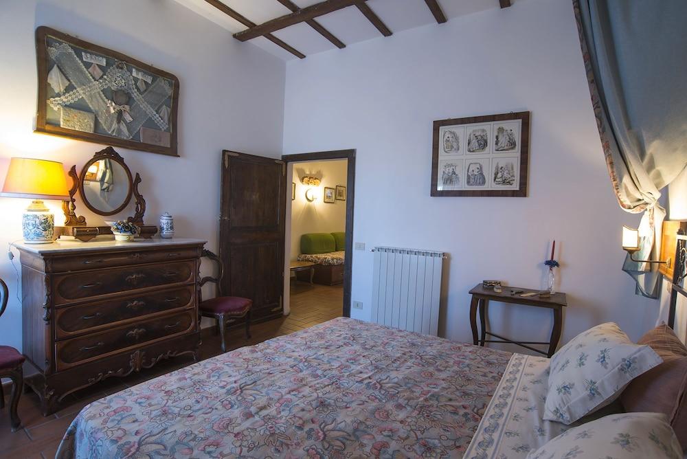 Castello Di Proceno Albergo Diffuso