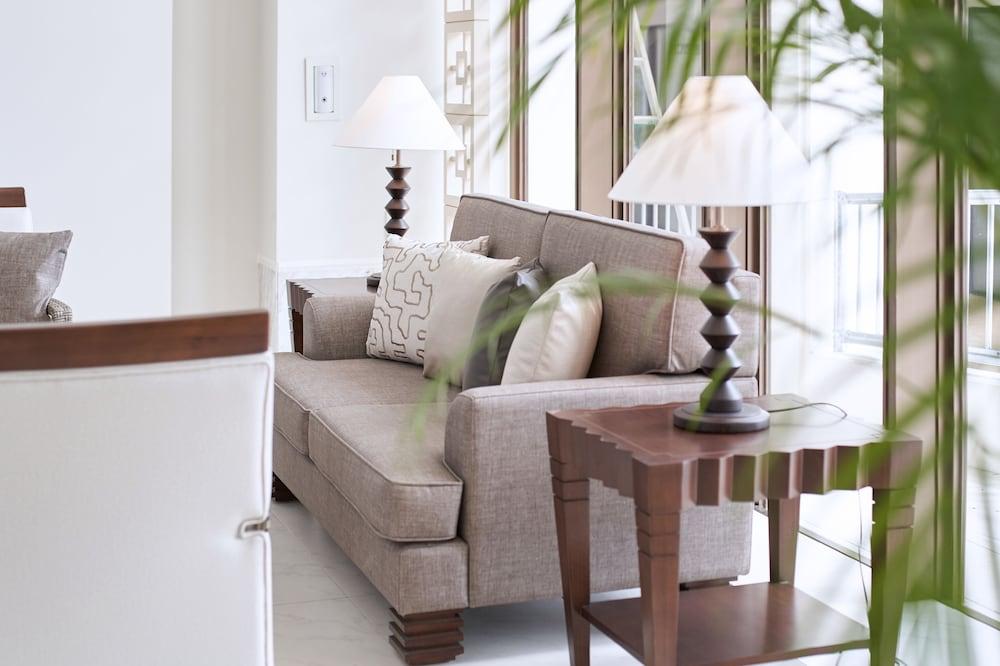 Ala MAHAINA CONDO HOTEL