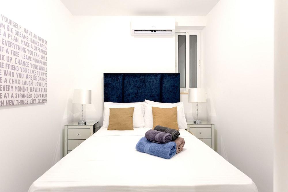 Saint Julian's - Spinola Bay Apartment