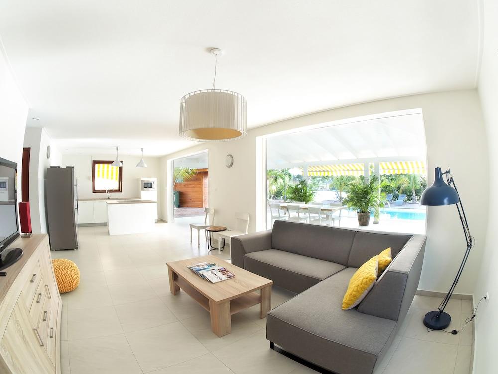 Luxury Apartments Curacao