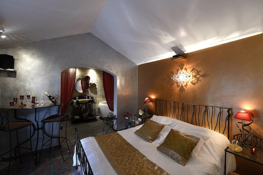 Une Parenthèse pour Deux