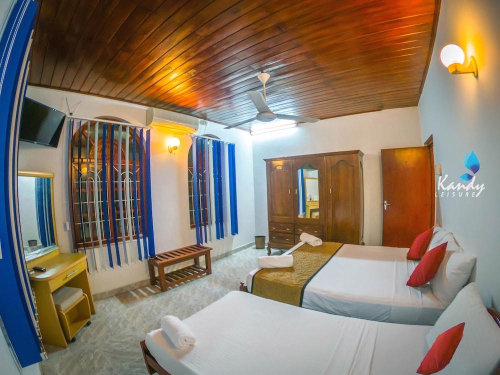 Kandy Leisure