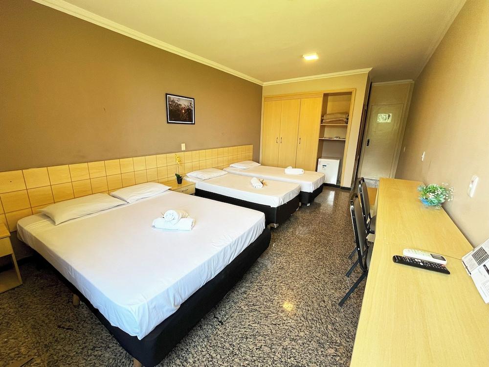 Hotel Diplomat by Bsb Inn