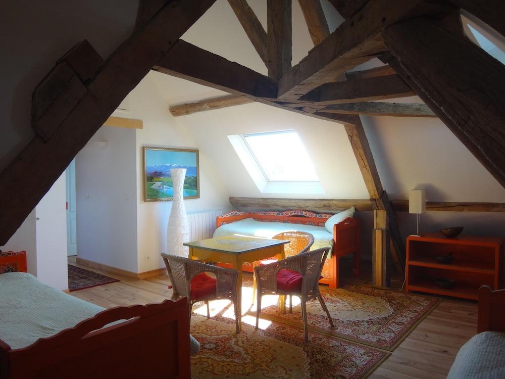 Nomade Lodge - Bed & Breakfast