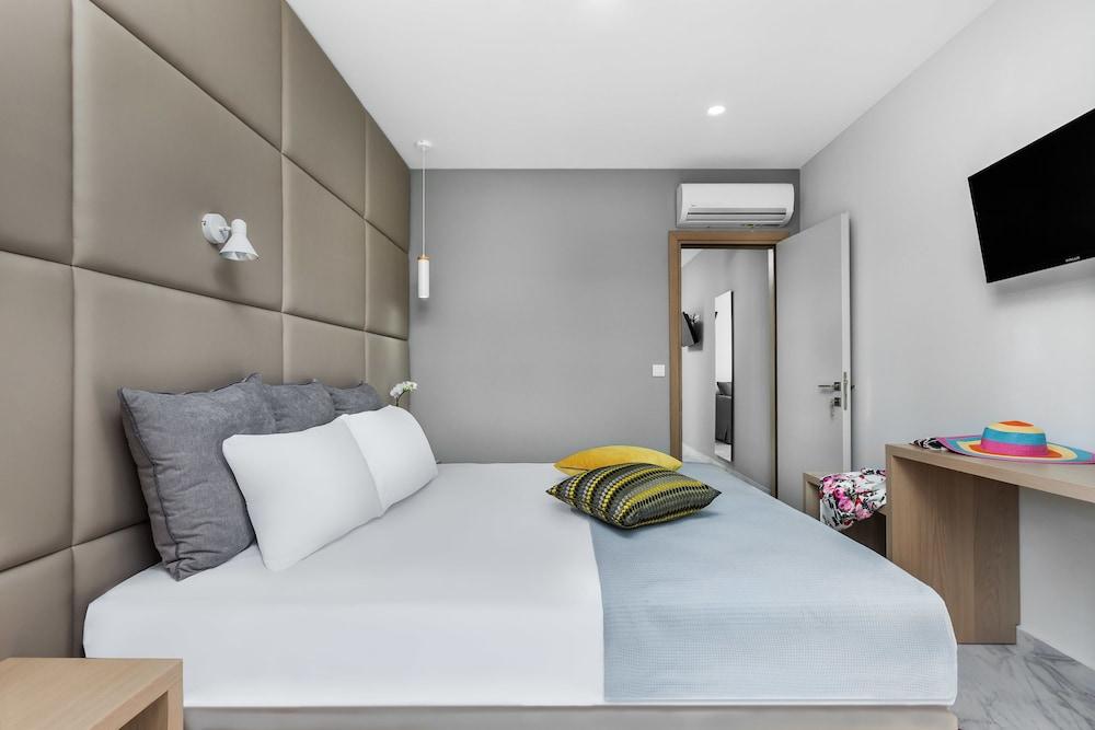 Nymphes Deluxe Accommodation