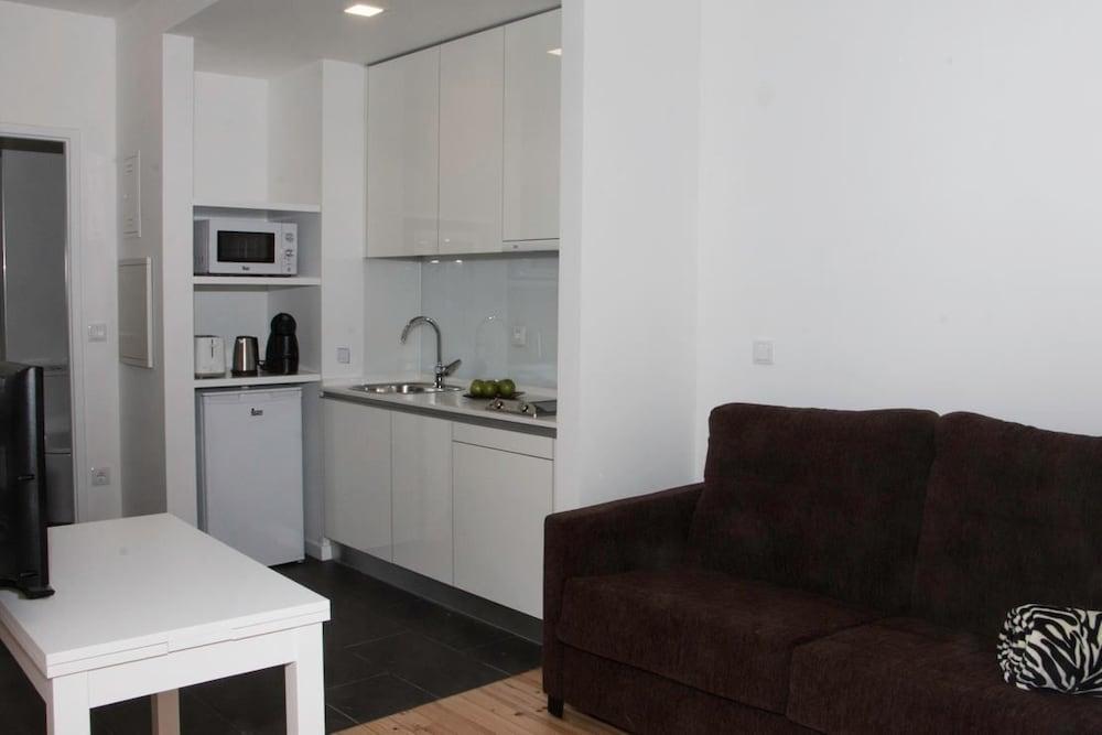 Clerigos H Apartments