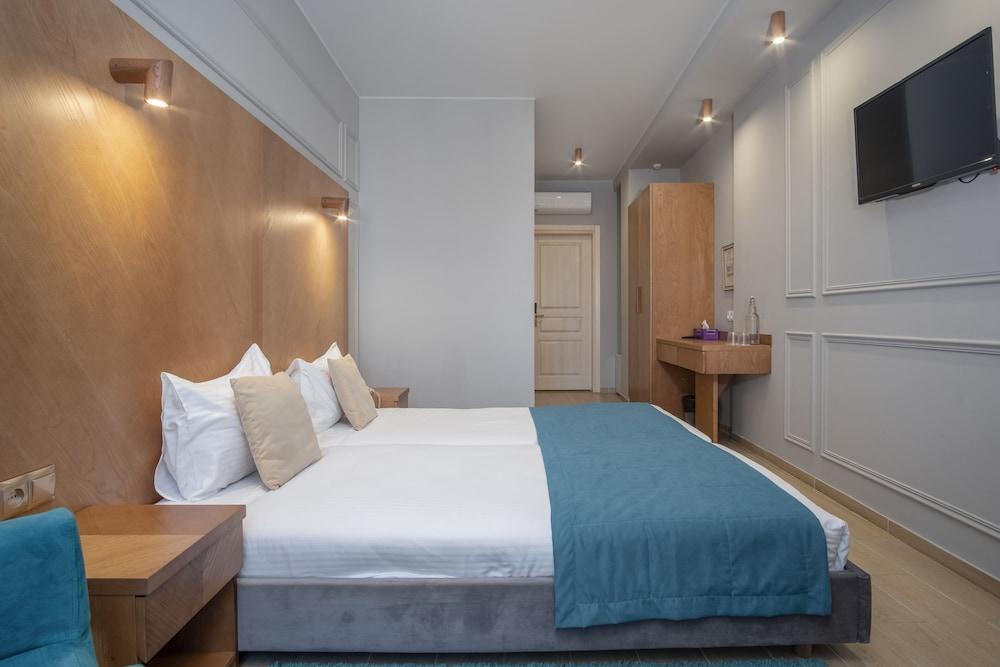 Boomerang Boutique Hotel