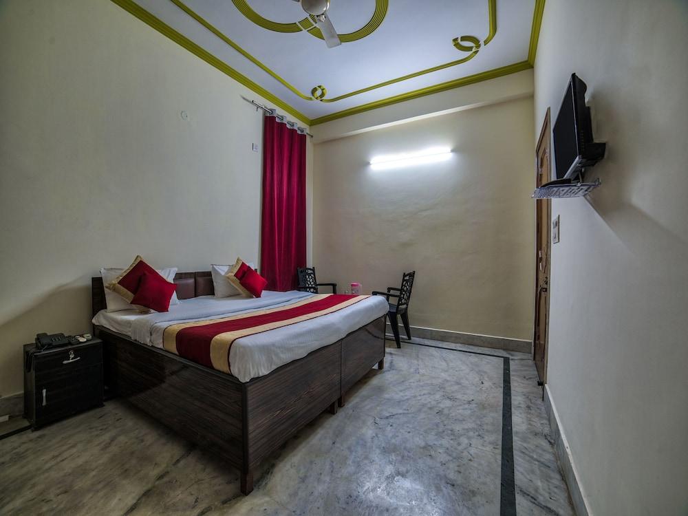 OYO 14246 Onella Rooms