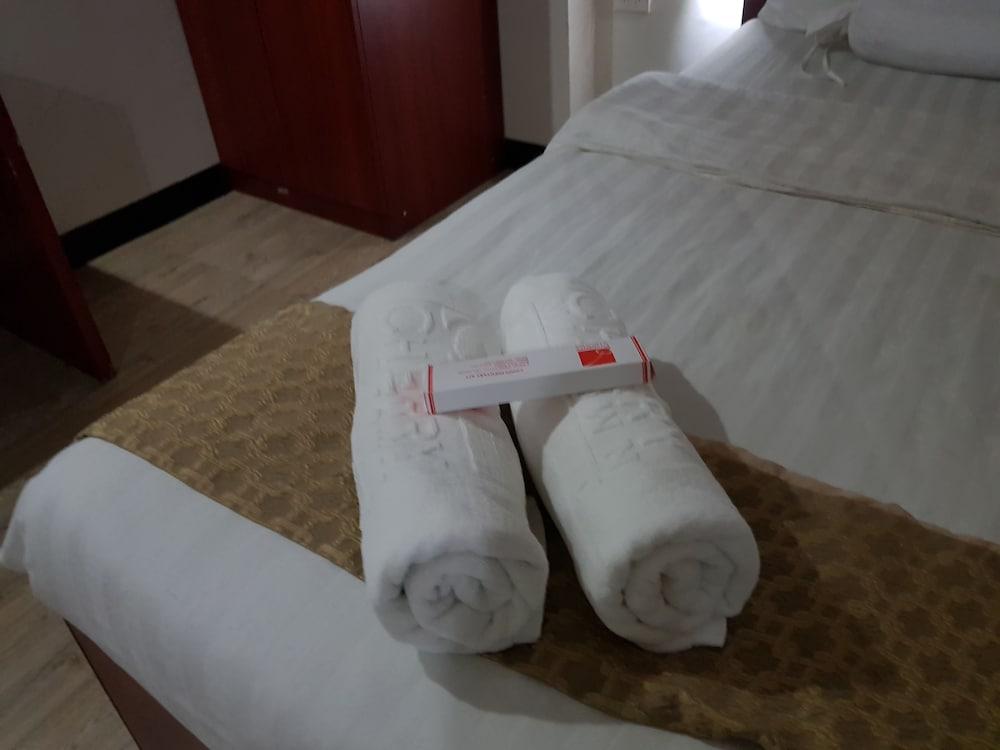 Cherry Midtown Hotel