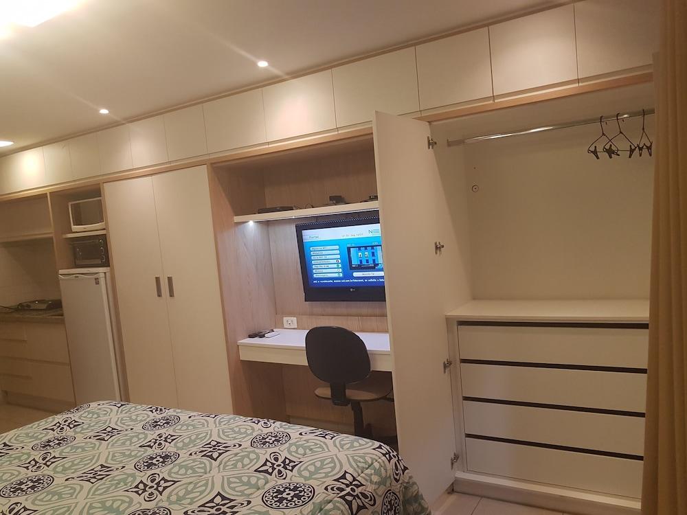 Charming Furnished Studio Flat