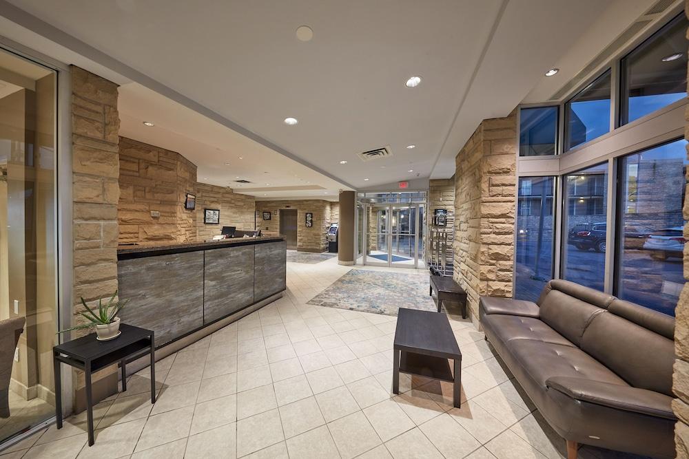 The Falls Hotel & Inn