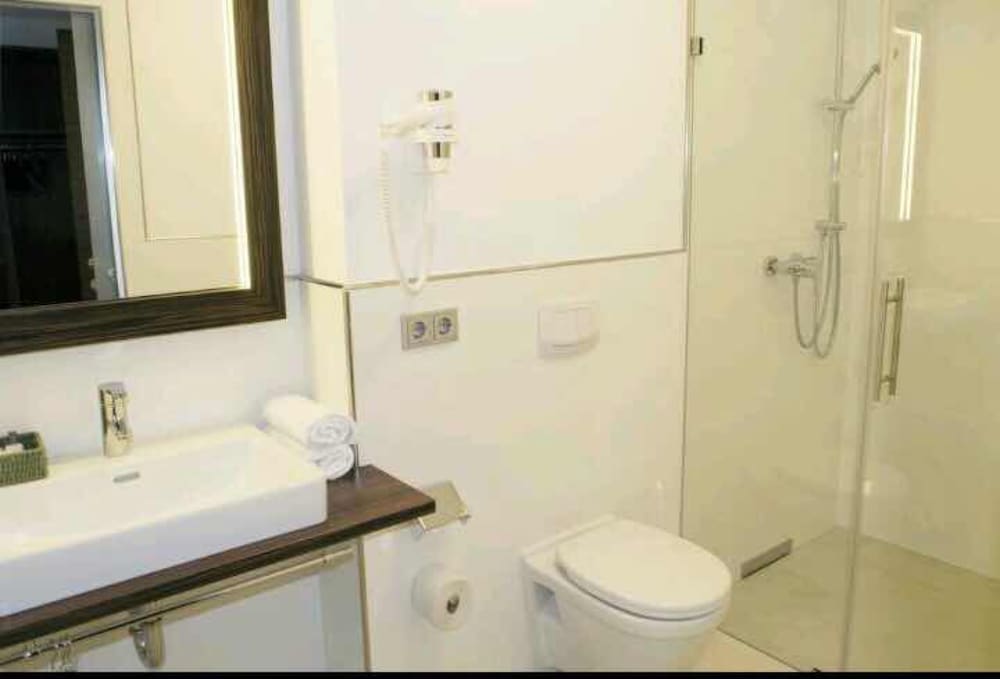 Dorfmeister Business Hotel B&B