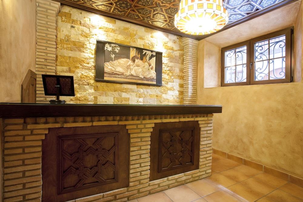 Hostal Rodri - Adults Only