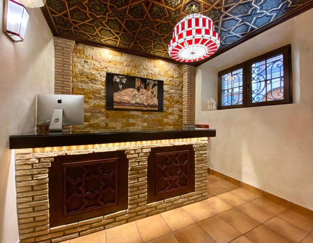 Hostal Rodri - Adults Only