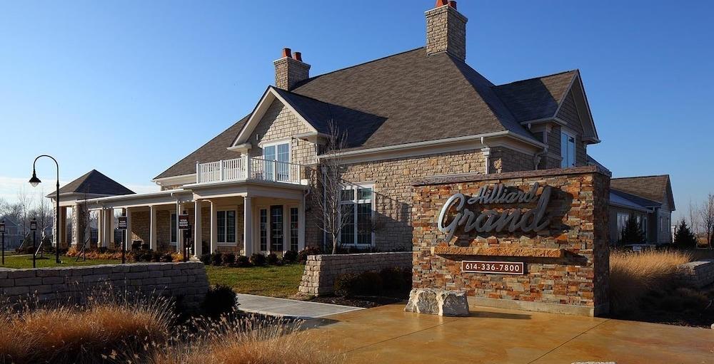 BridgeStreet at Hilliard Grand