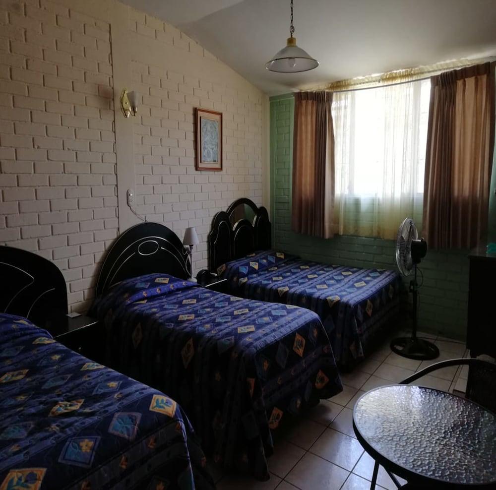 Mariana's Petit Hotel