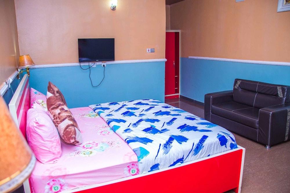 Igoni Grand View Hotel