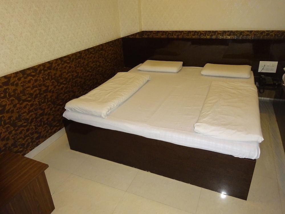 Hotel Shri Hari Prem