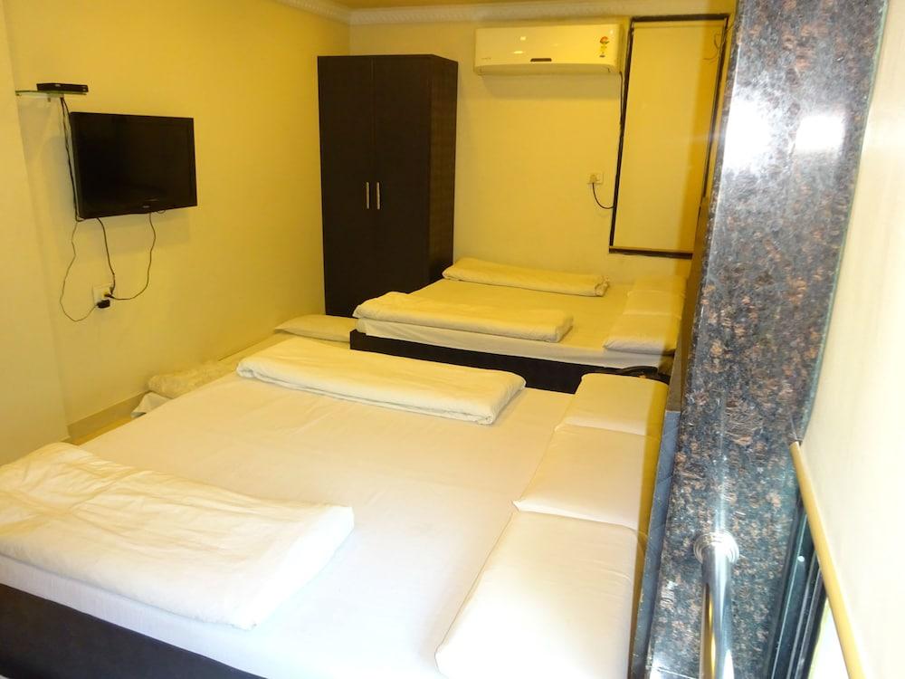 Hotel Shri Hari Prem