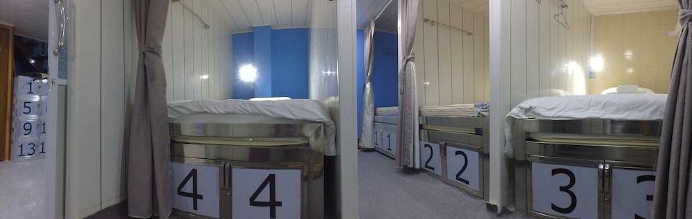 Htinn Yue Tan Hostel