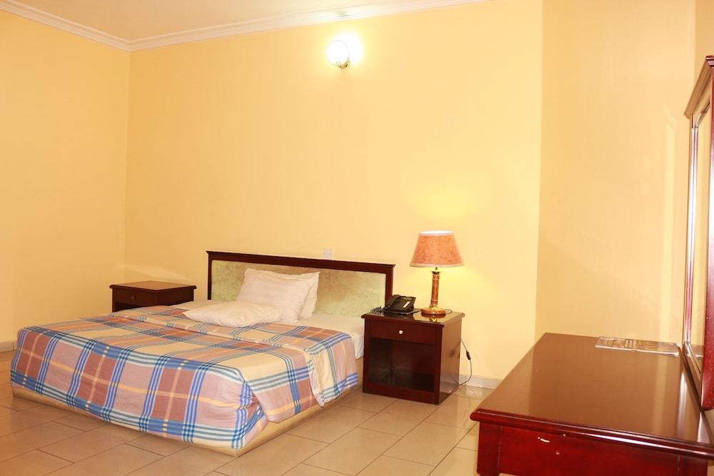 Limpopo Springs Hotel