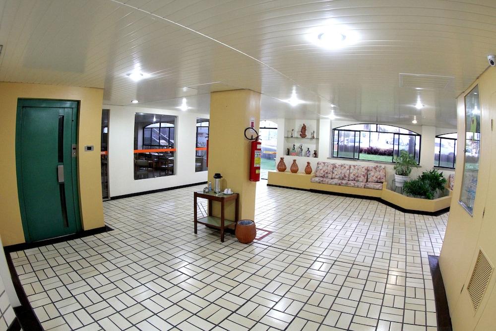 Nascimento Praia Hotel