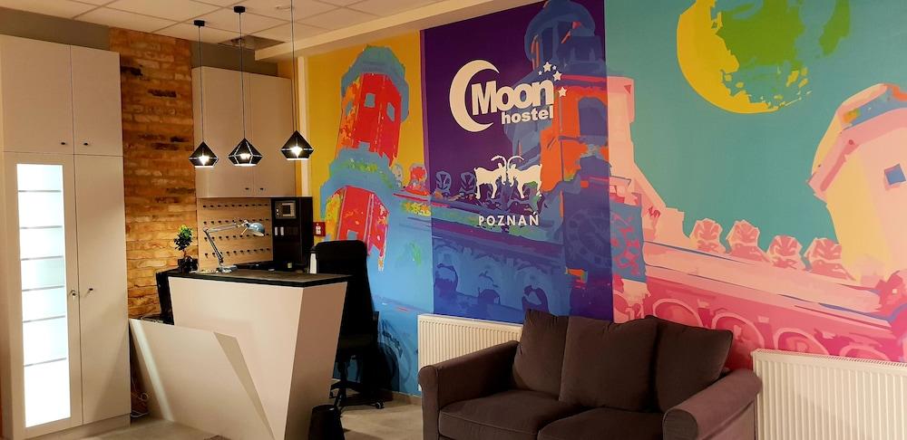 Moon Hostel Poznań