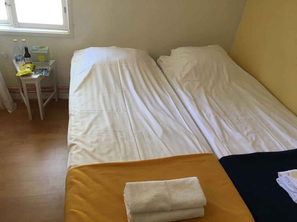 Cafe Sergel Bed & Breakfast