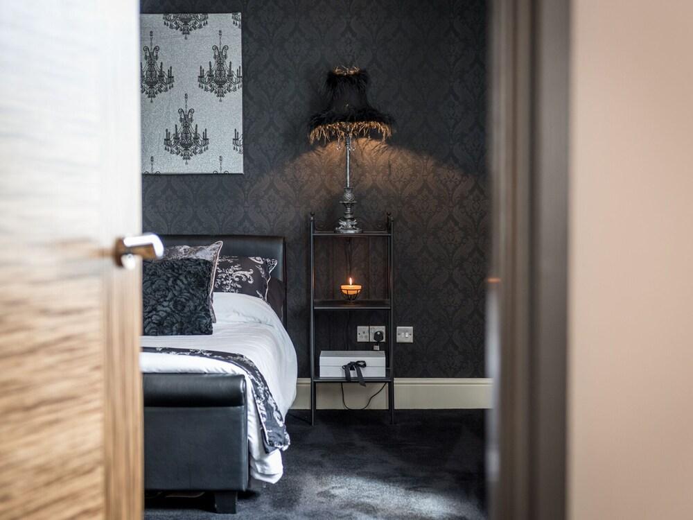 The Waters Edge Guest House