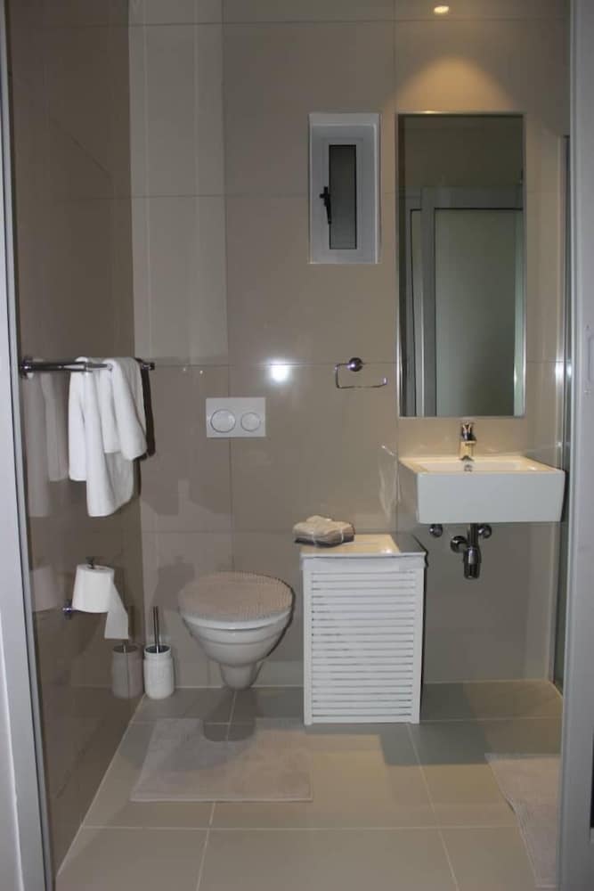 Freedom Plaza Apartments