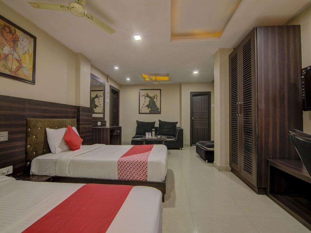 Capital O 4266 Hotel Sagar