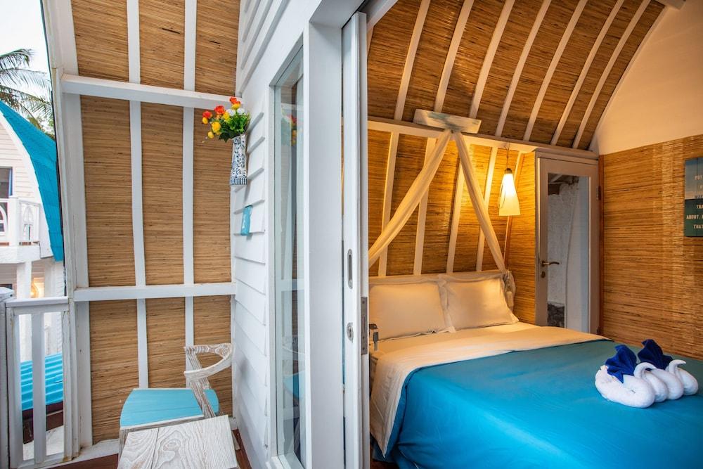 Santorini Beach Resort