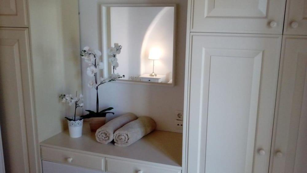 Mykonian Aroma House