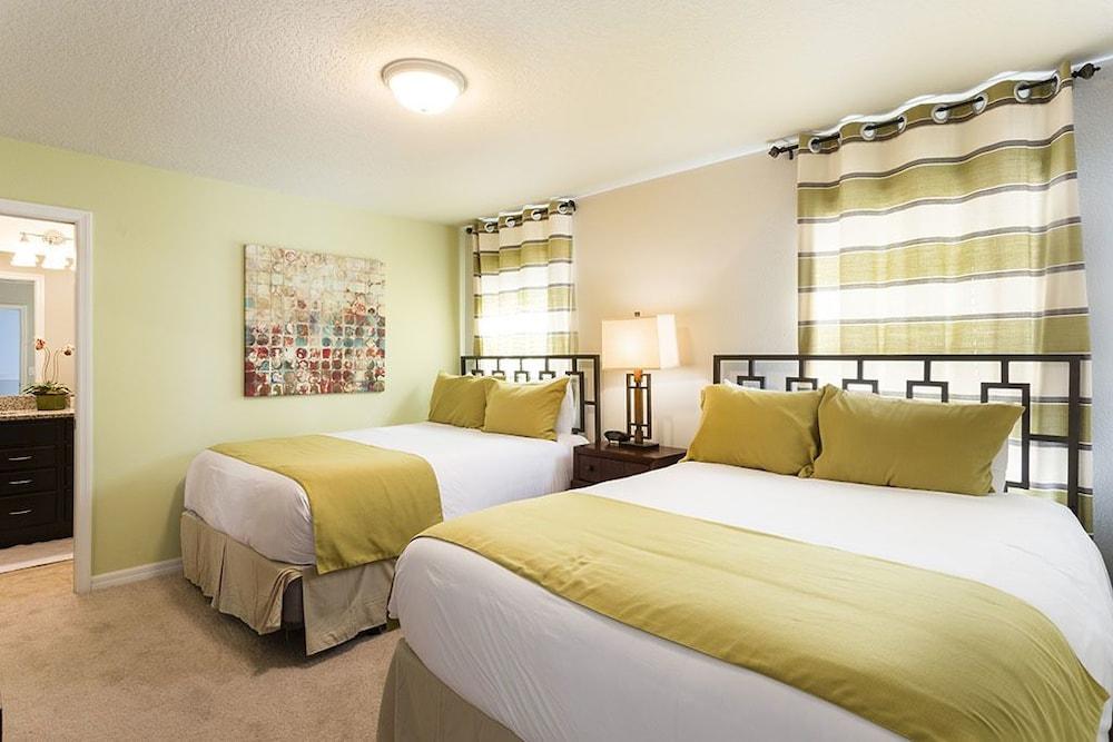 Windsor At Westside #5 - 8 Bed 6 Baths Villa