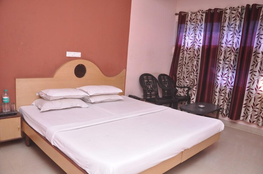 Hotel Kanchan palace