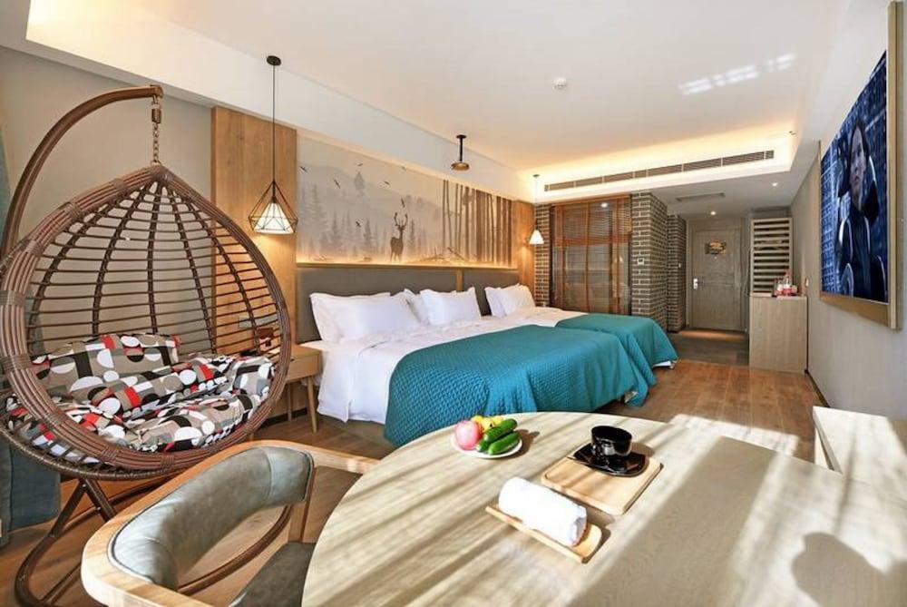 Luoyang Mehood Lestie Hotel Sport Center