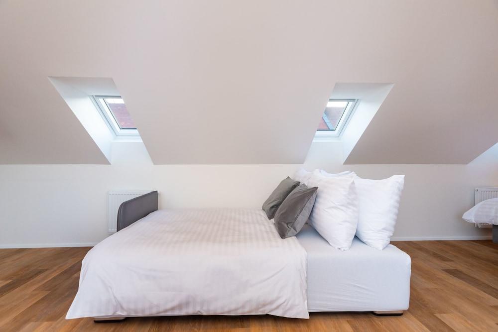 Seven Wishes Boutique Residence