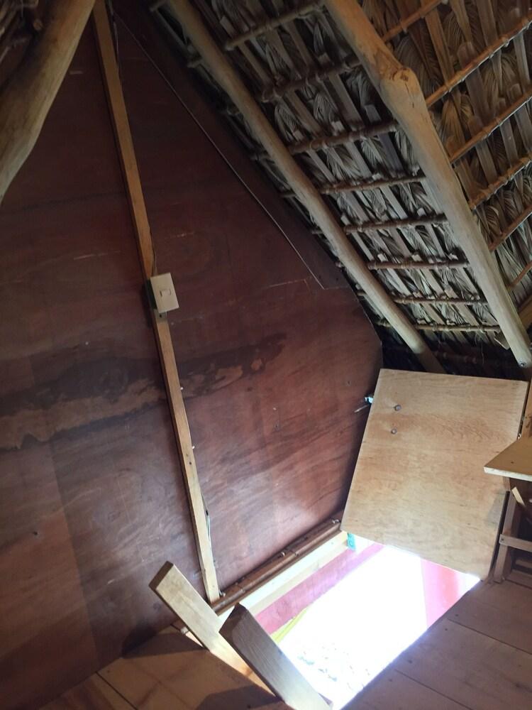 Hostal AleJo Monte Mar