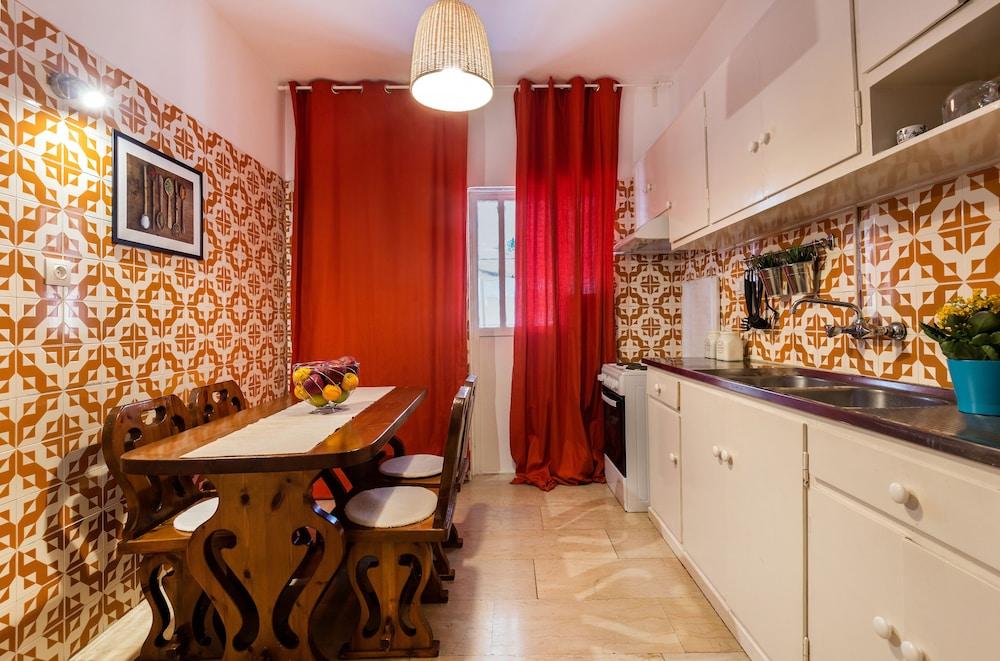 Acropolis Boutique Suite